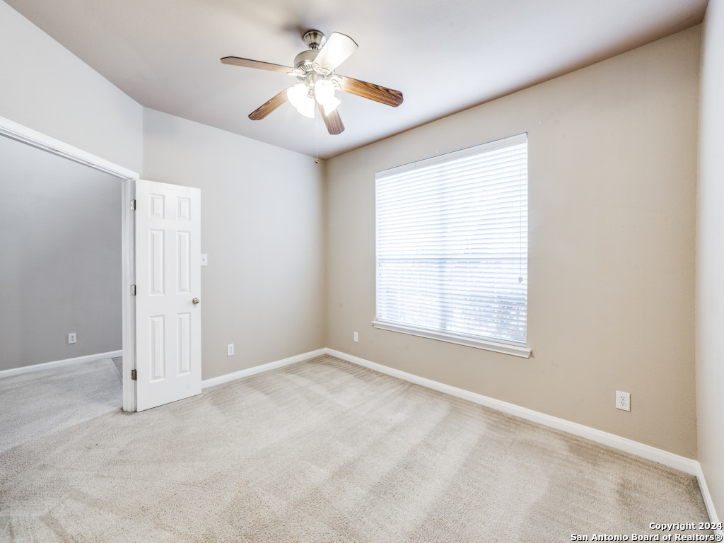 1215 GANTON LN