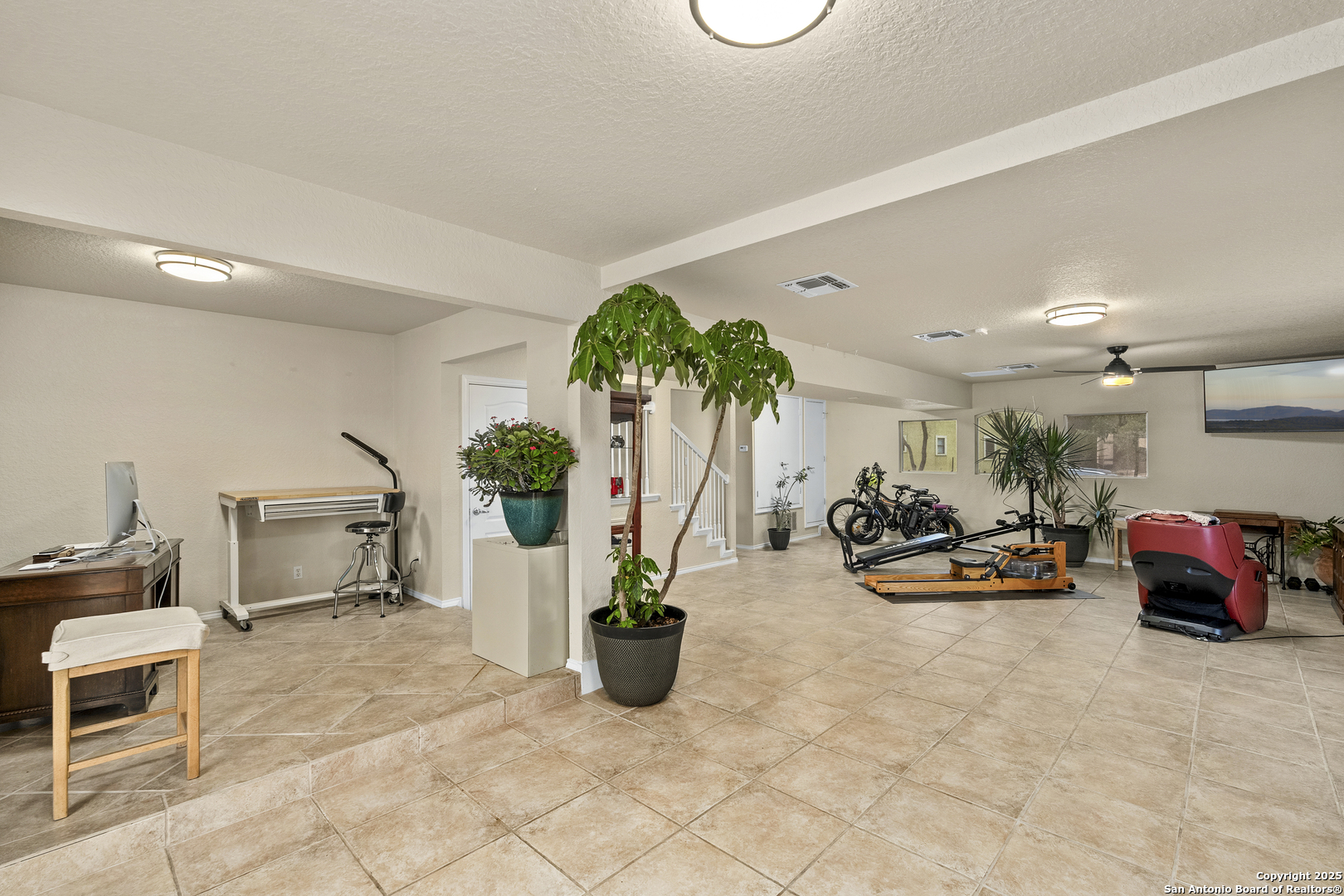 16803 SPRINGHILL DR