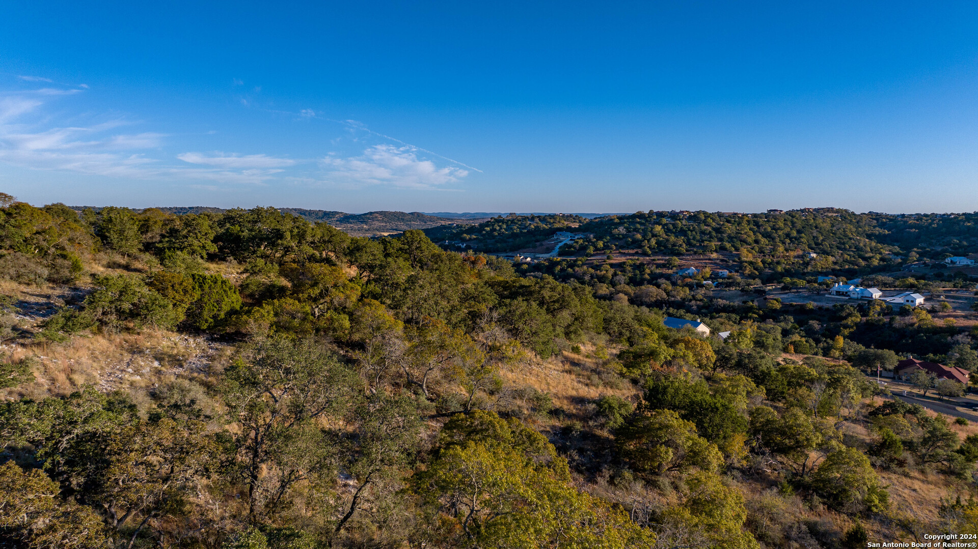259 Lookout Point N