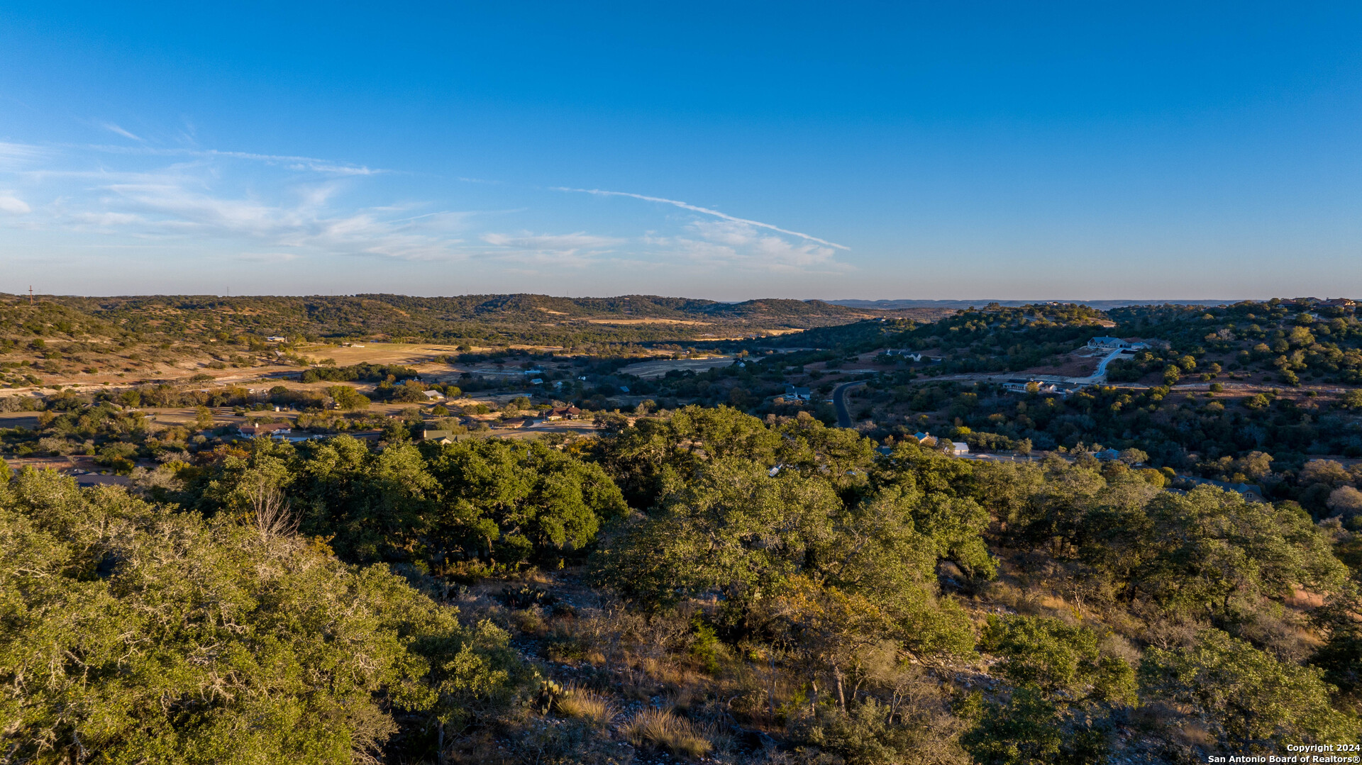 259 Lookout Point N