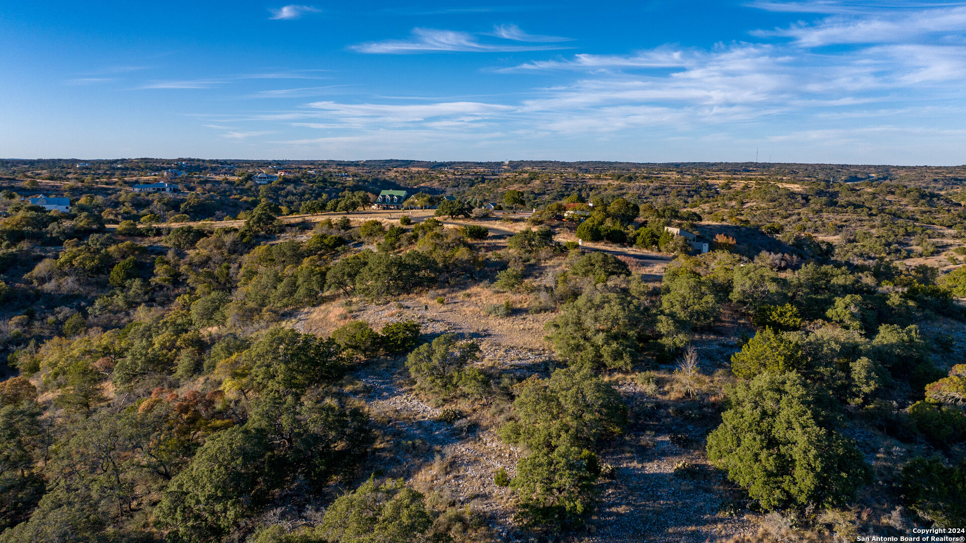 259 Lookout Point N