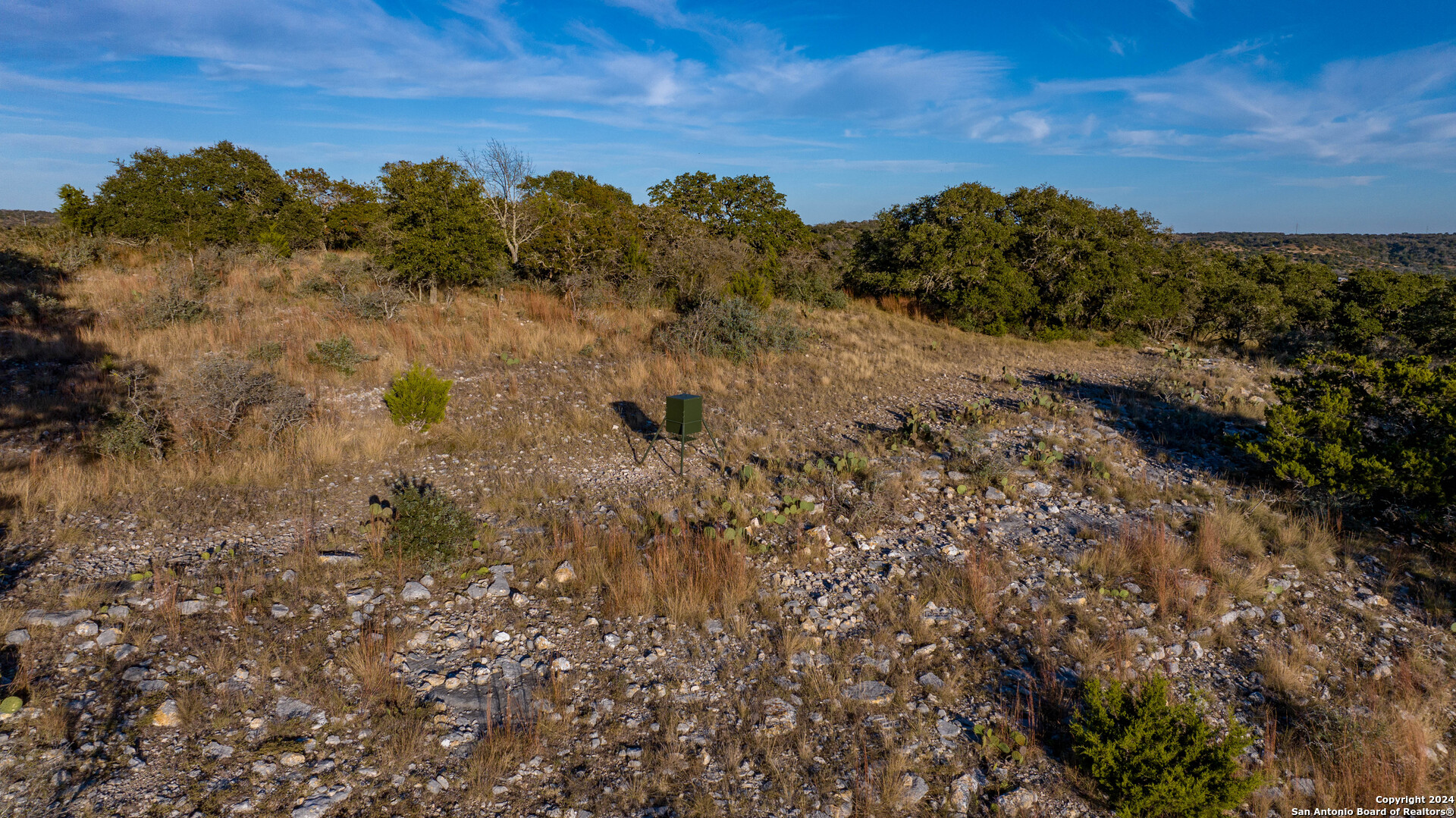 259 Lookout Point N