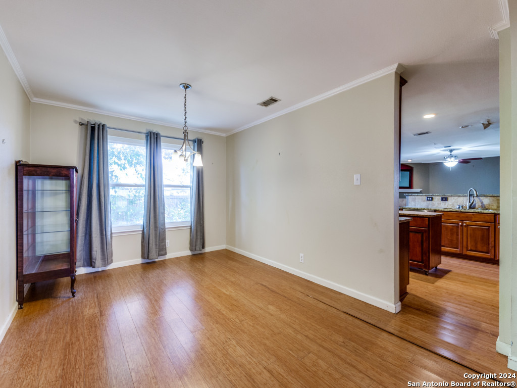 3505 HAMILTON PL