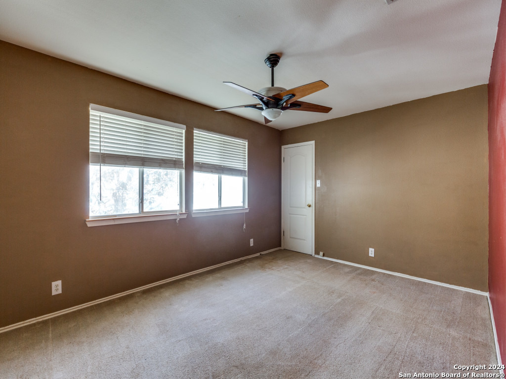 3505 HAMILTON PL