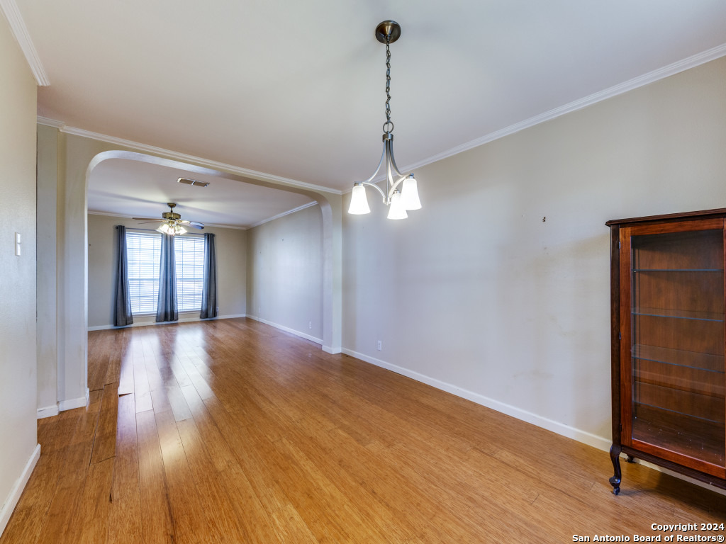 3505 HAMILTON PL