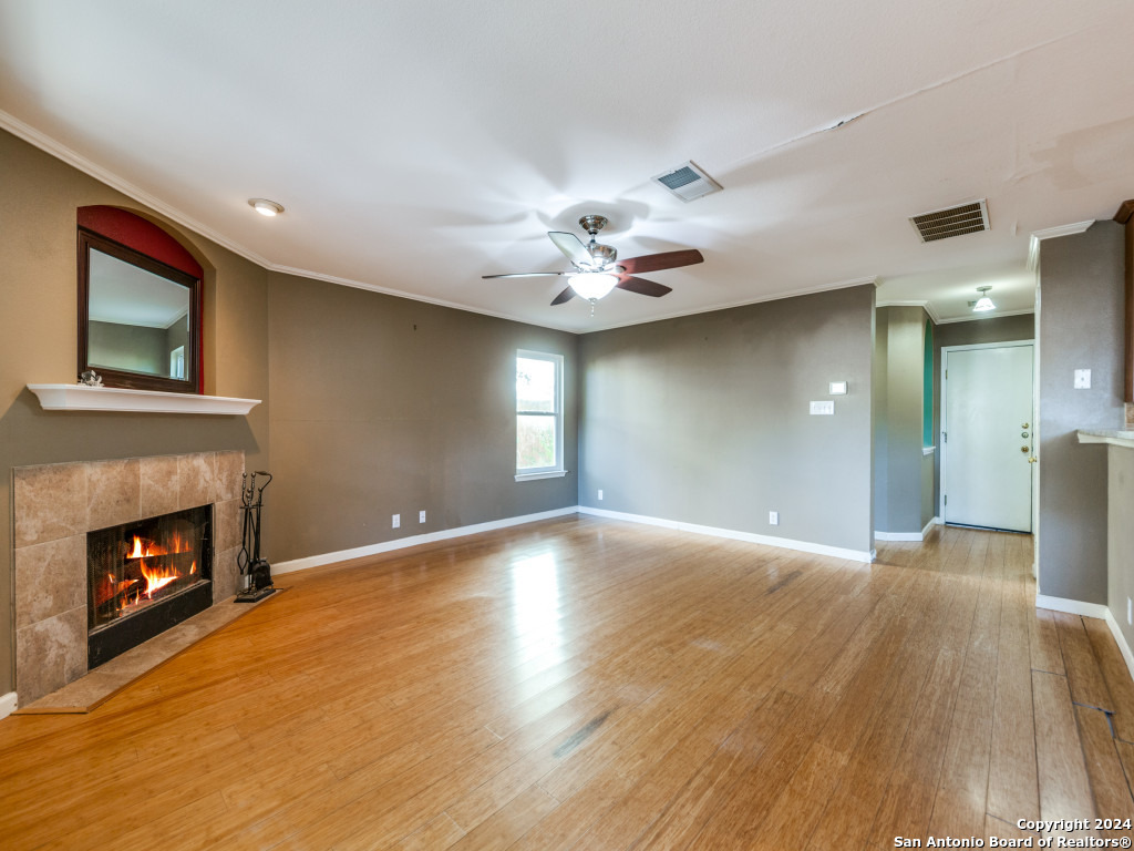 3505 HAMILTON PL