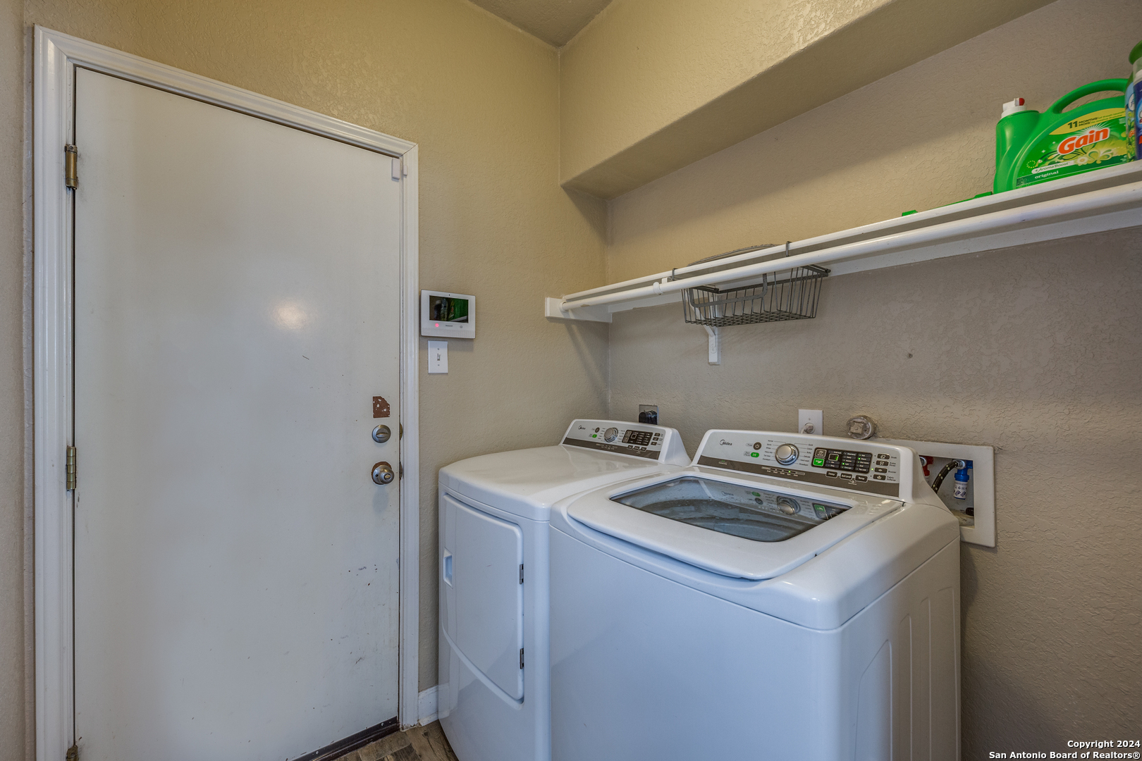2715 BRIGHTON PARK