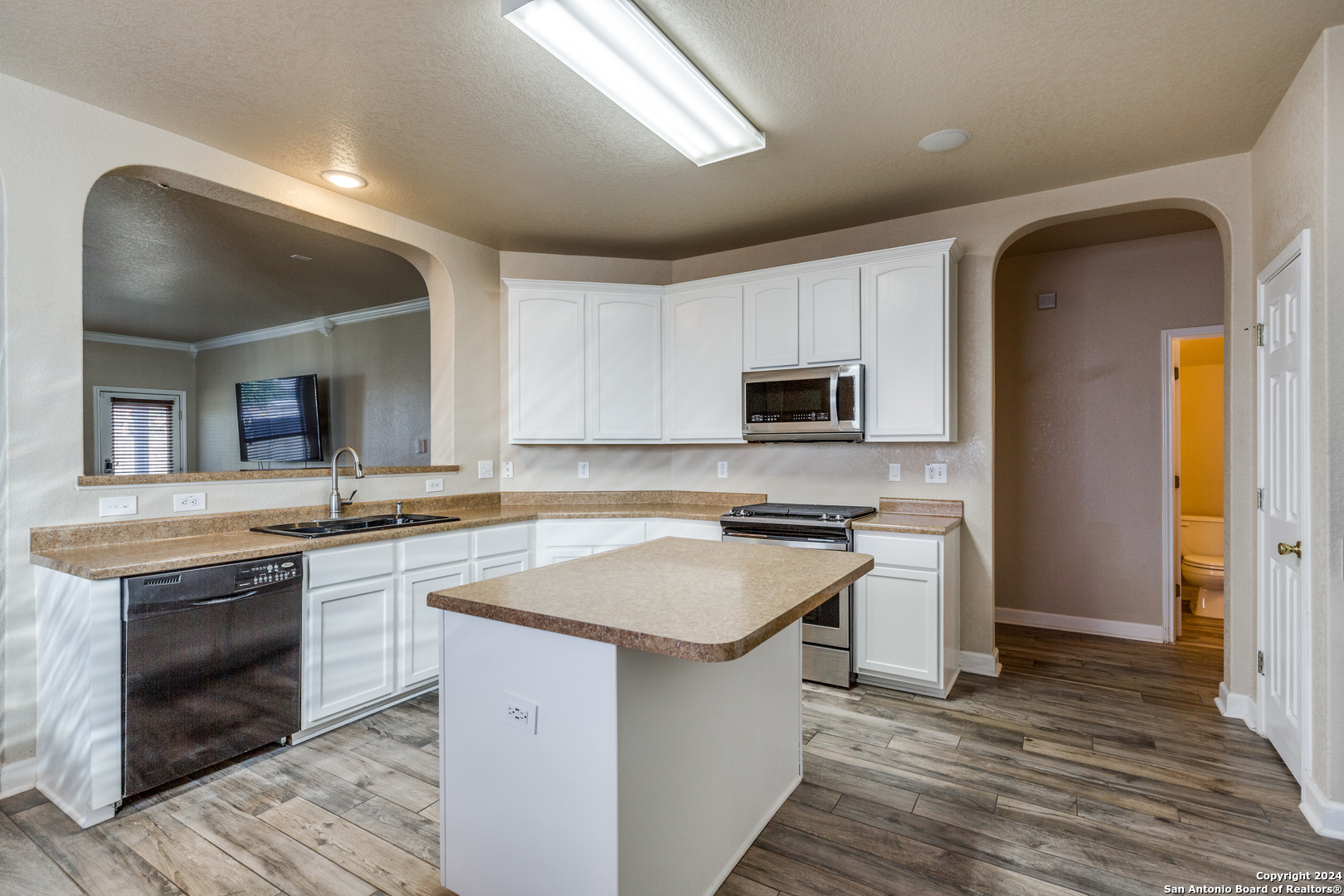 2715 BRIGHTON PARK