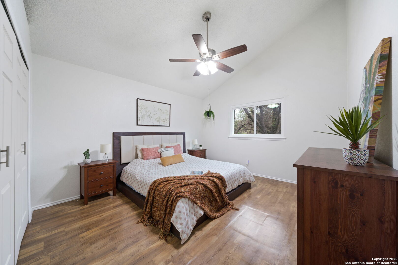 13155 Brook Garden