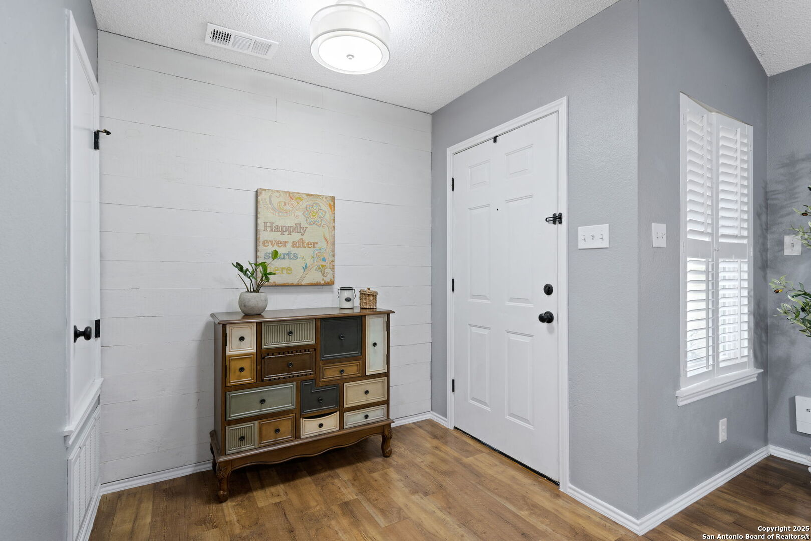 13155 Brook Garden