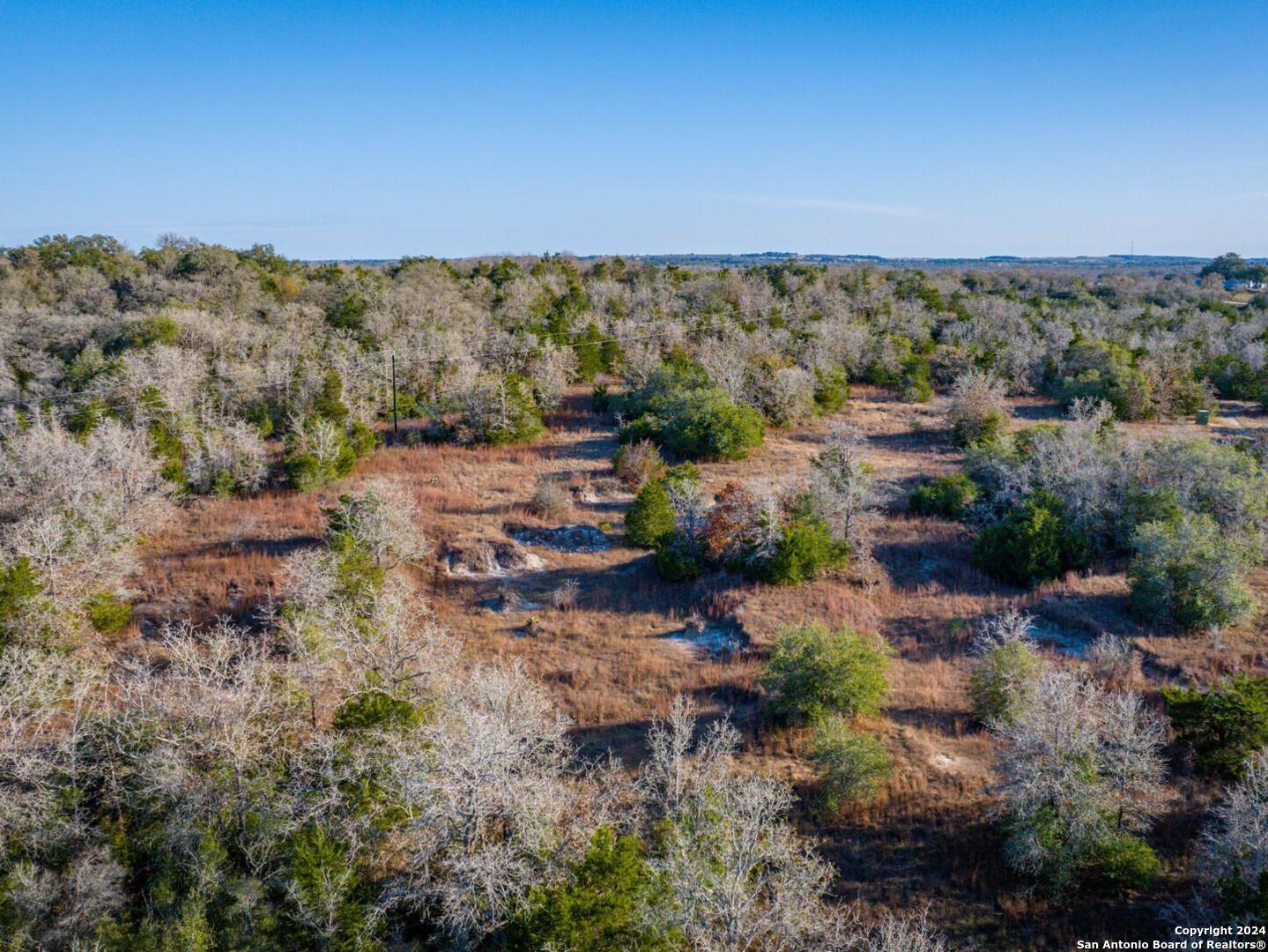 23 +/- ACRES FM 532
