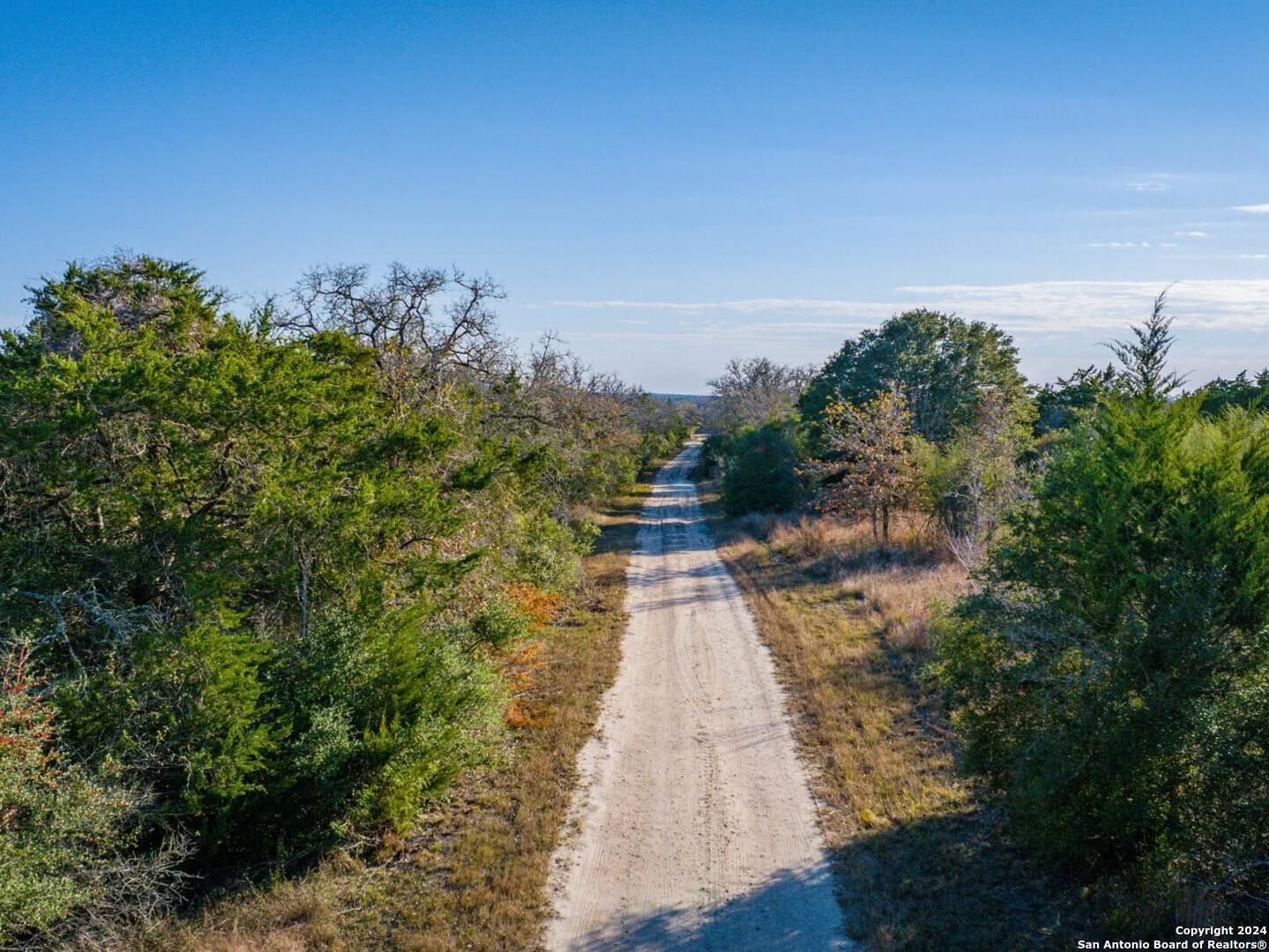 23 +/- ACRES FM 532