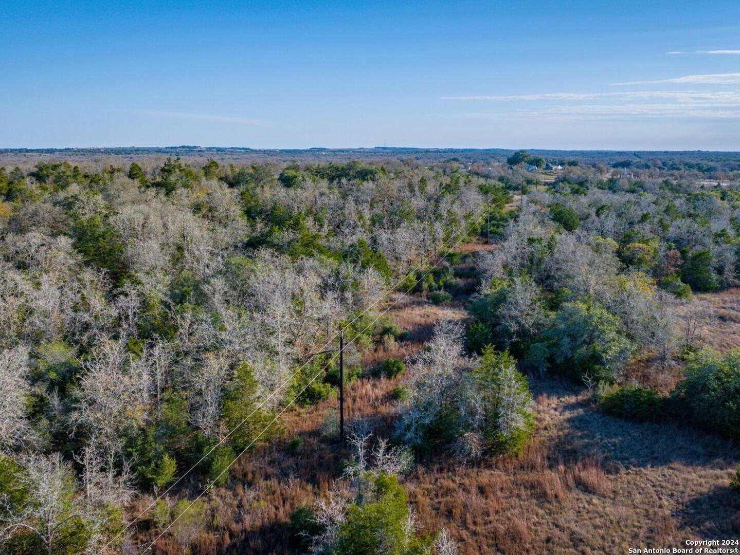 23 +/- ACRES FM 532