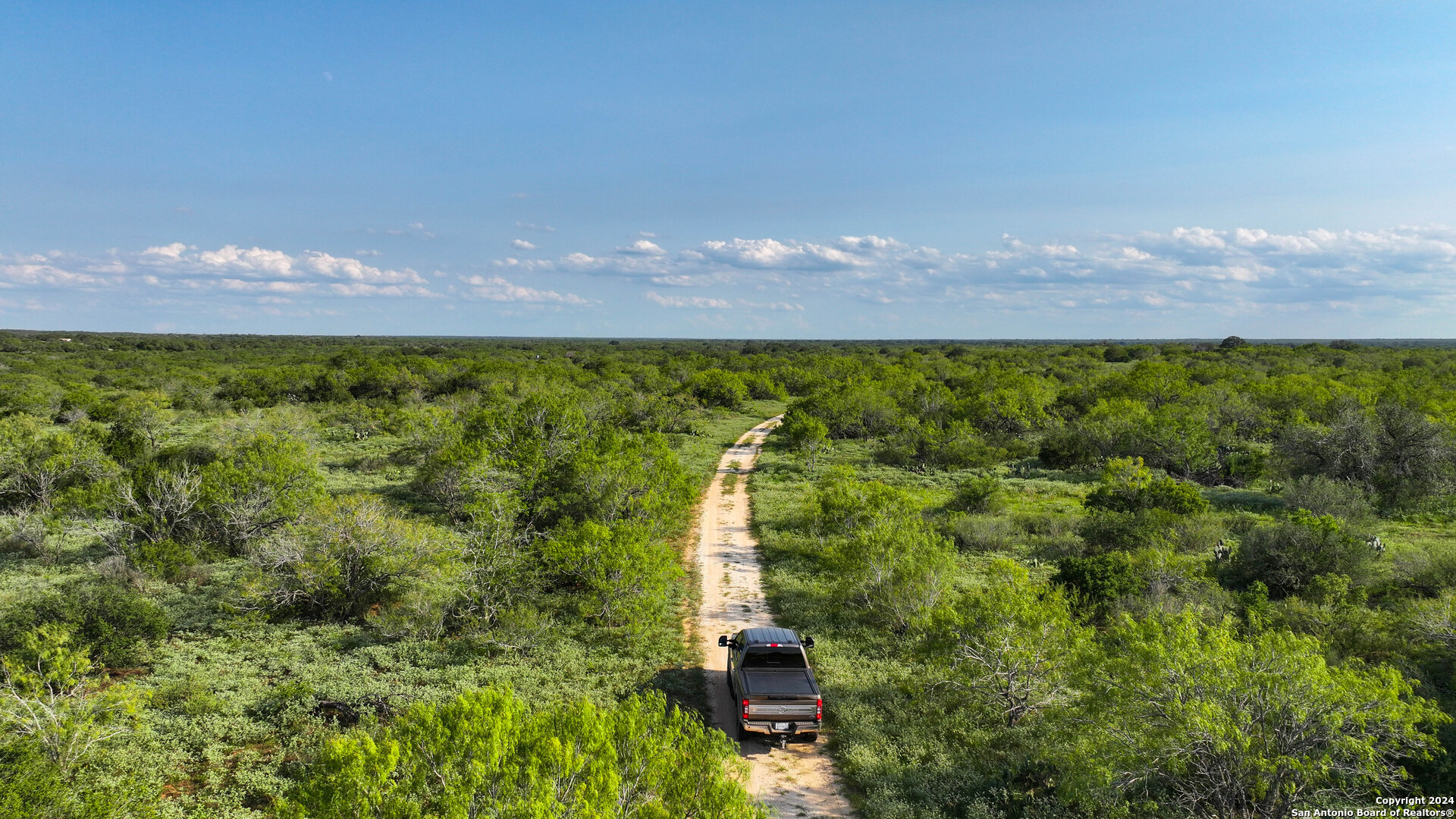 000 Leal Road