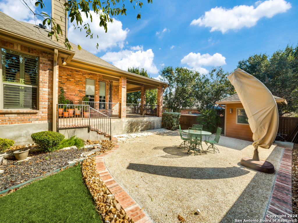 13919 FRENCH OAKS