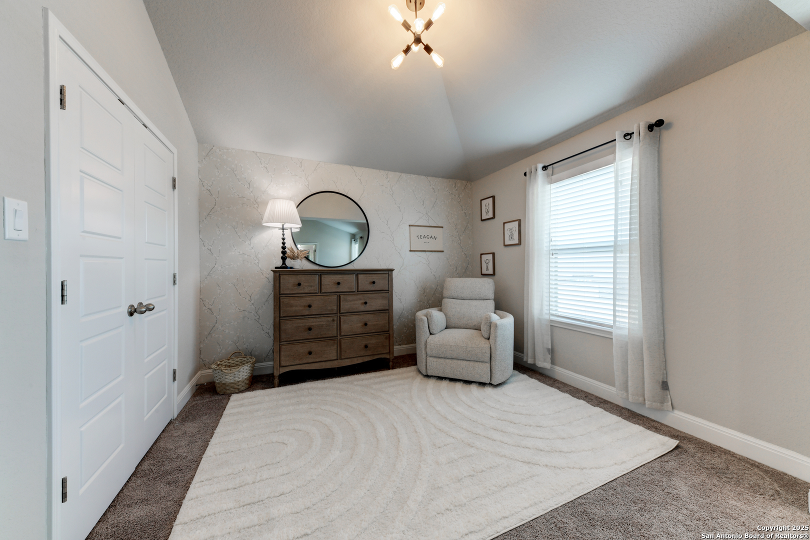 108 CLARENDON