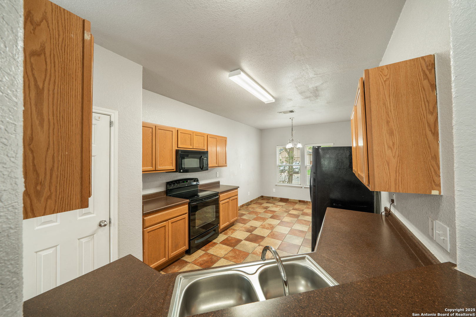 9319 LONGMIRE TRACE