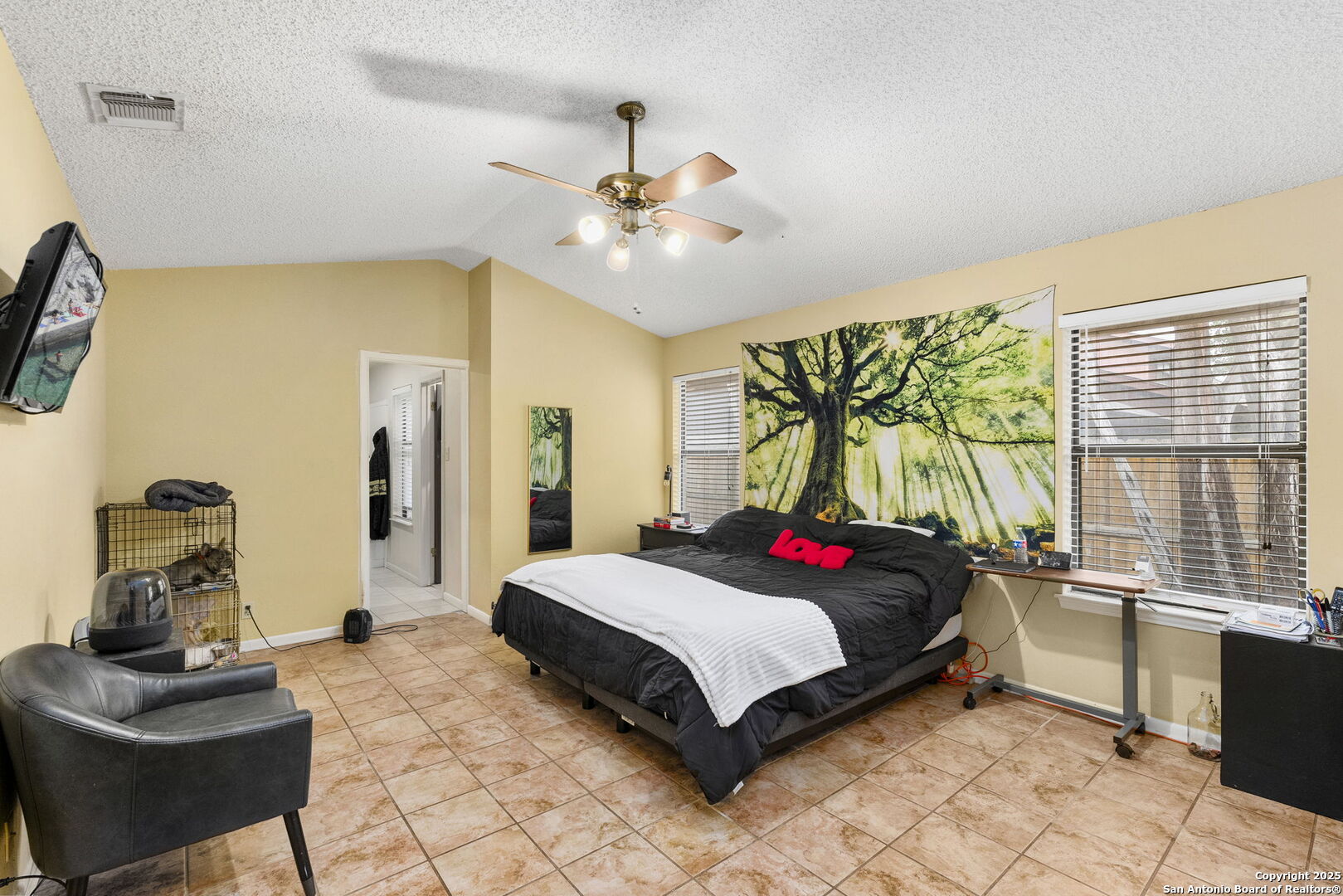 14550 INDIAN WOODS