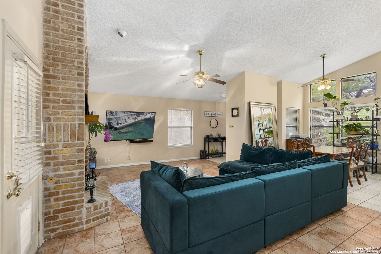 14550 INDIAN WOODS