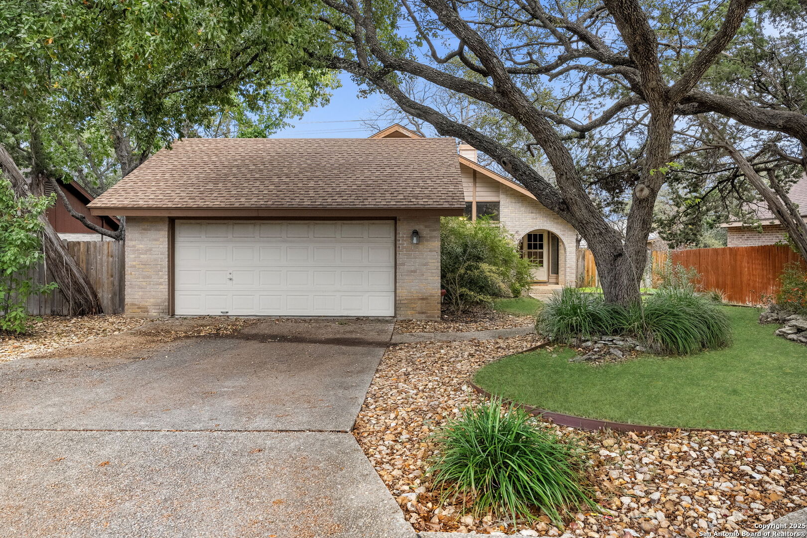 14550 INDIAN WOODS
