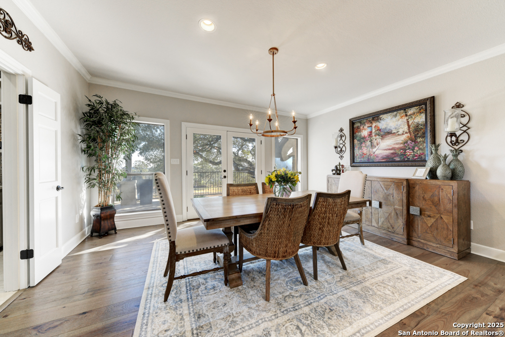 7740 Rocking Horse Ln