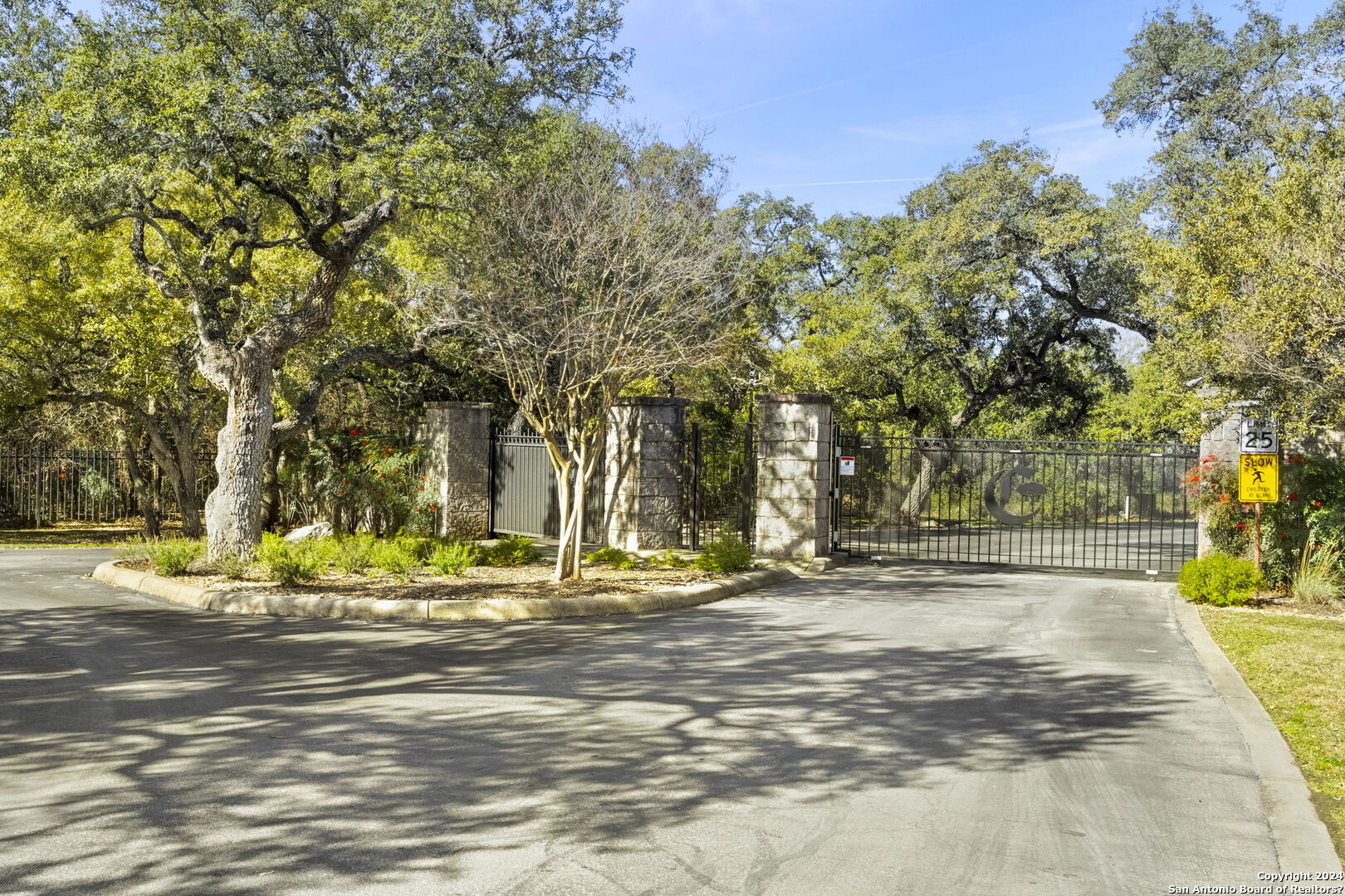 5515 DARMONDALE