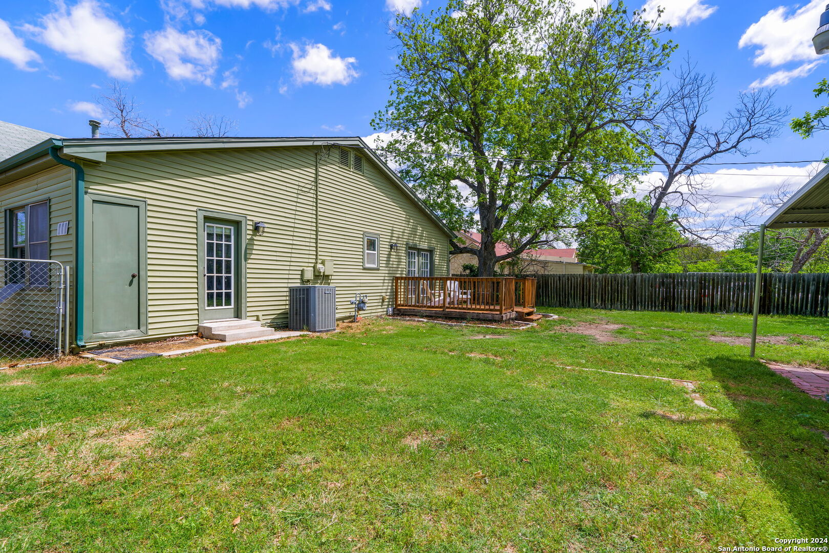274 HERMINE BLVD