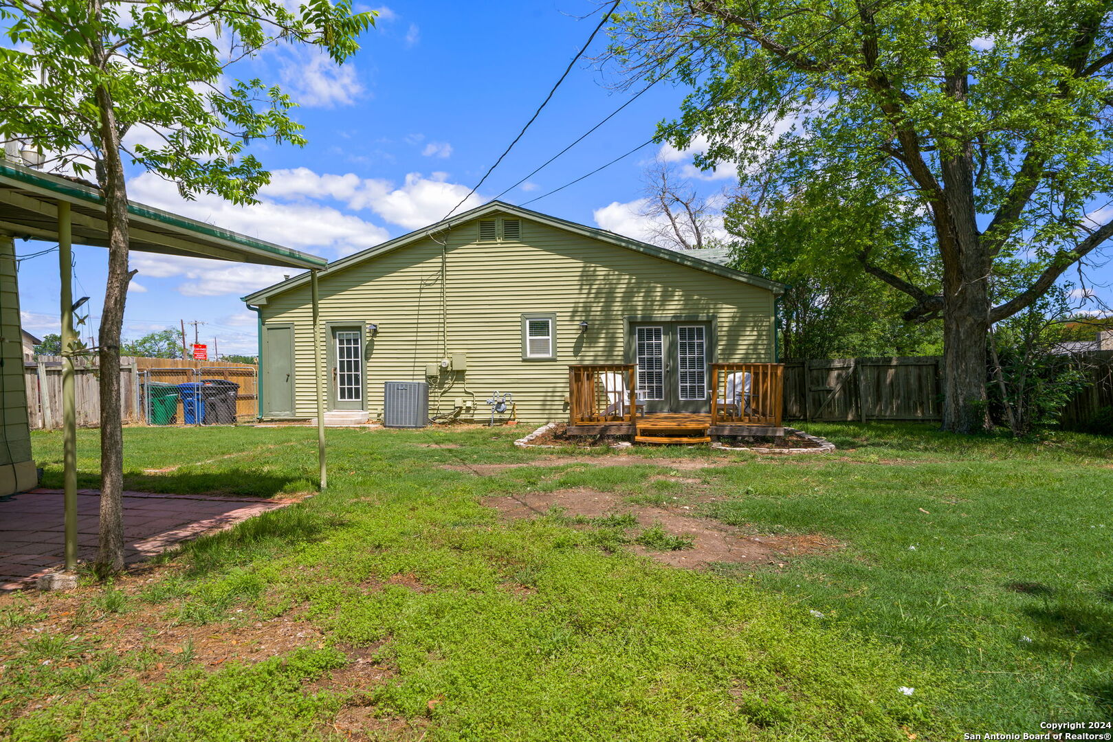 274 HERMINE BLVD