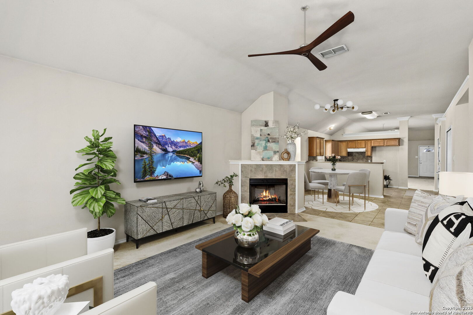 1115 THRUSH RDG
