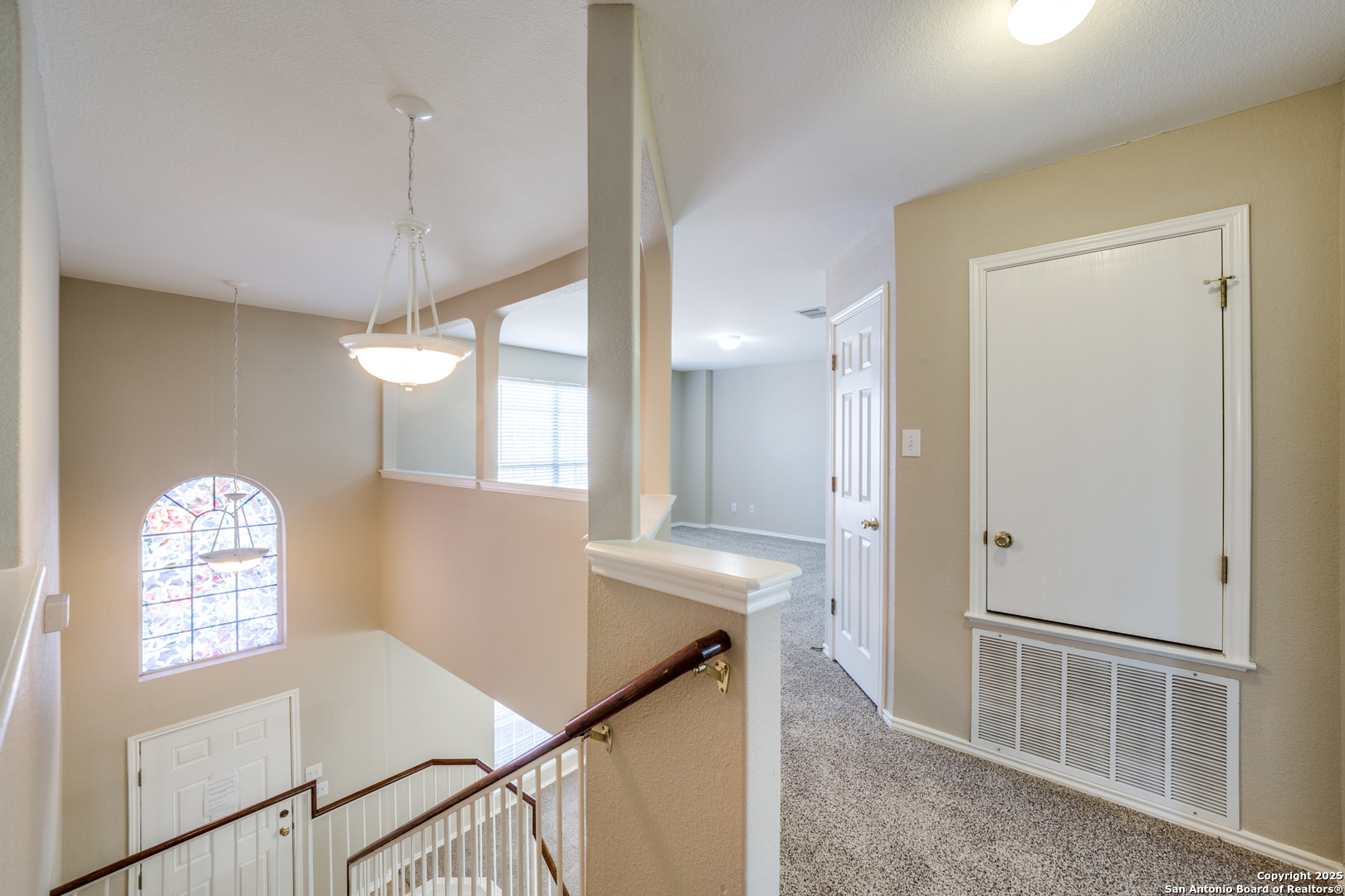 10010 CASPIAN LEDGE
