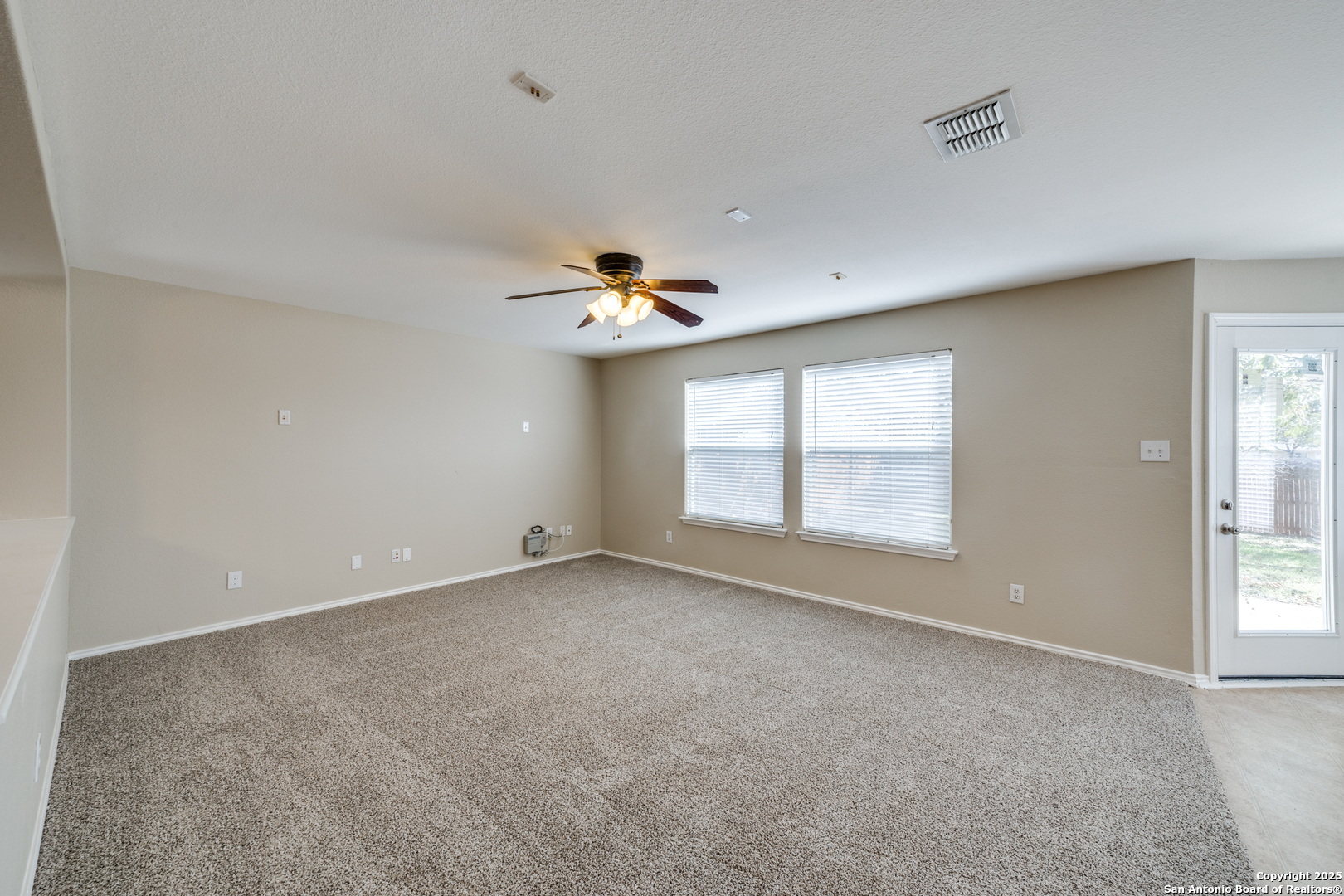 10010 CASPIAN LEDGE