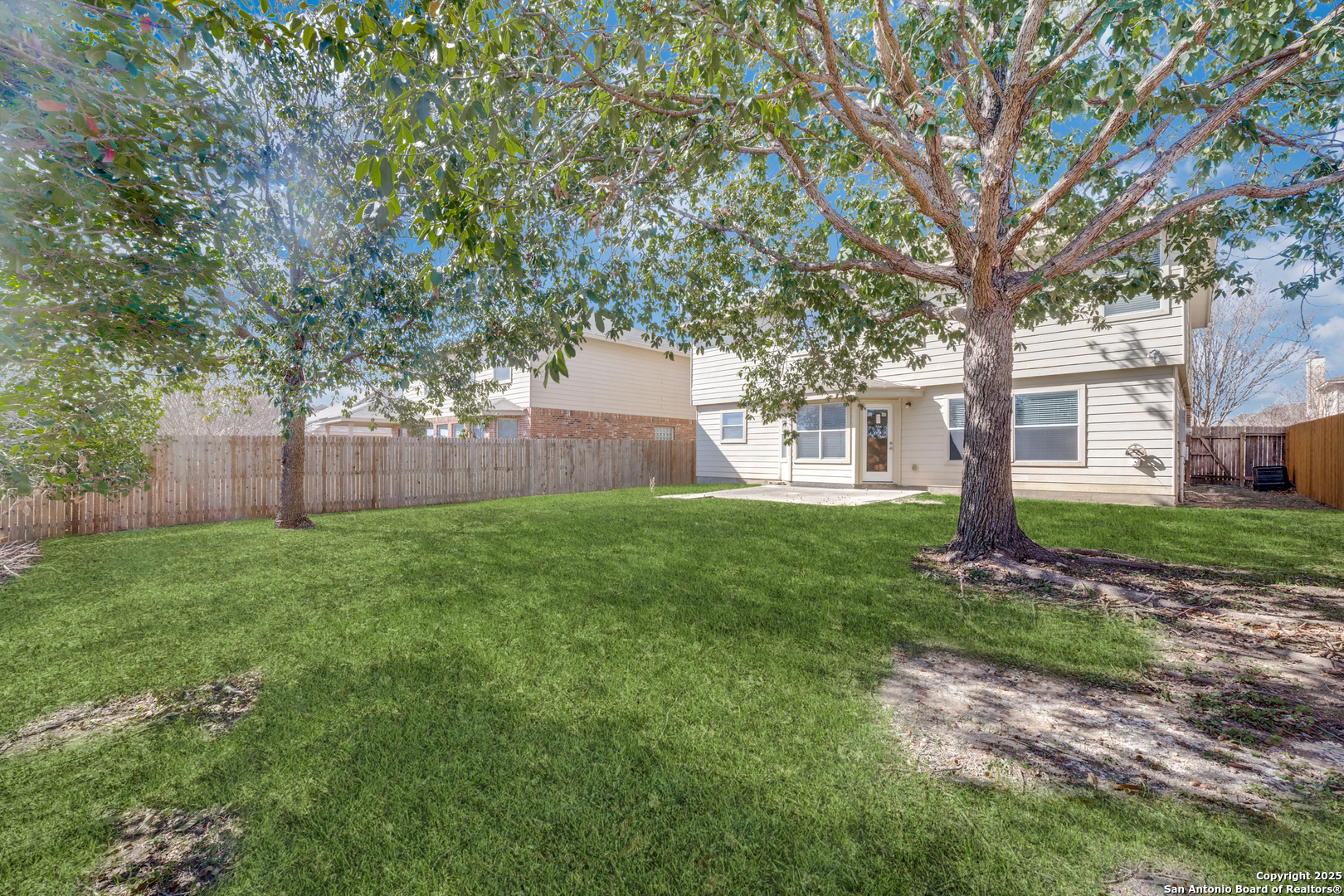 10010 CASPIAN LEDGE