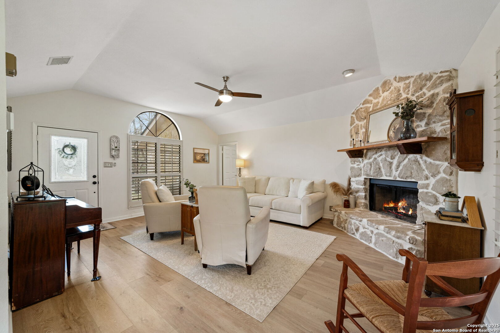 106 QUAIL CT
