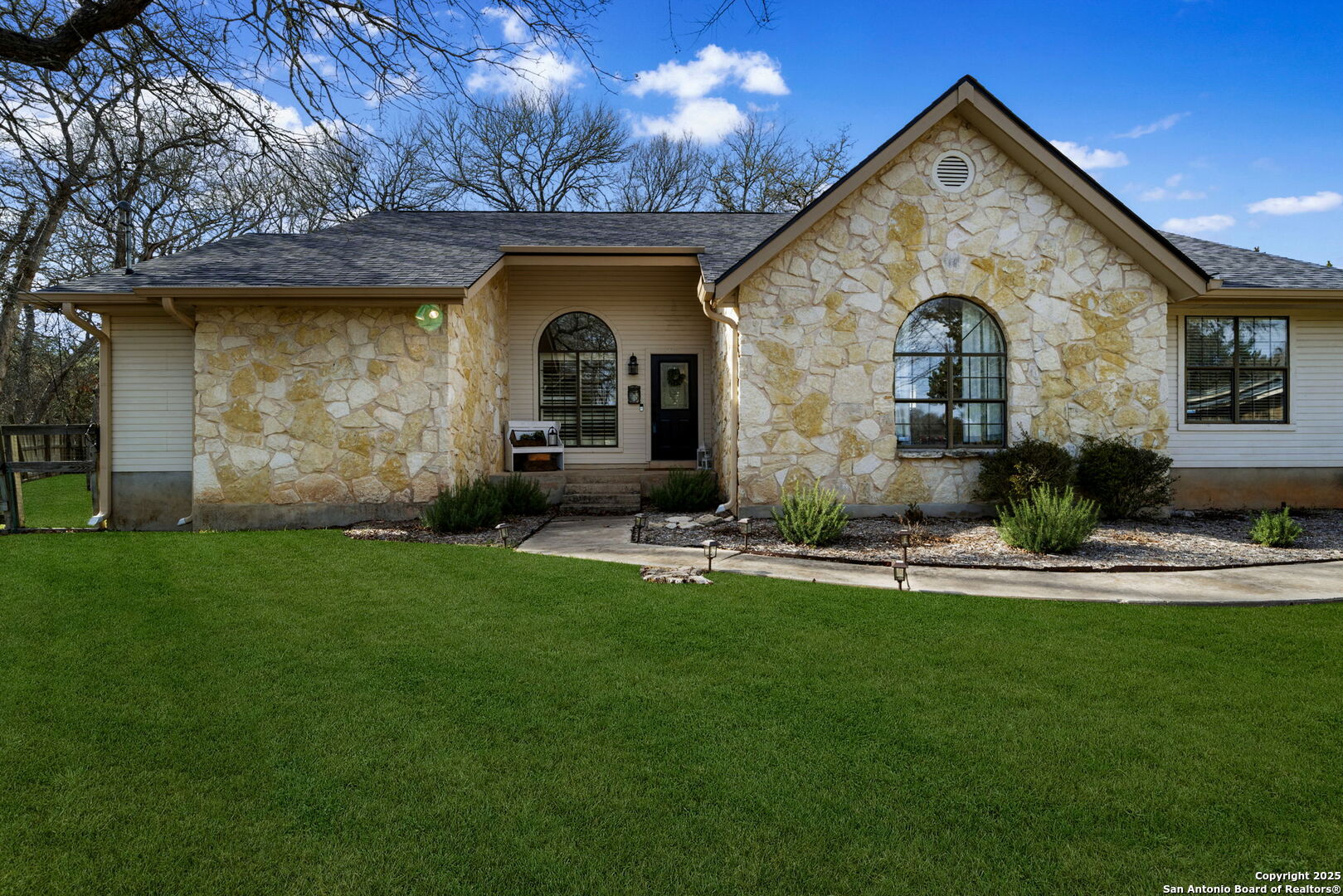 106 QUAIL CT