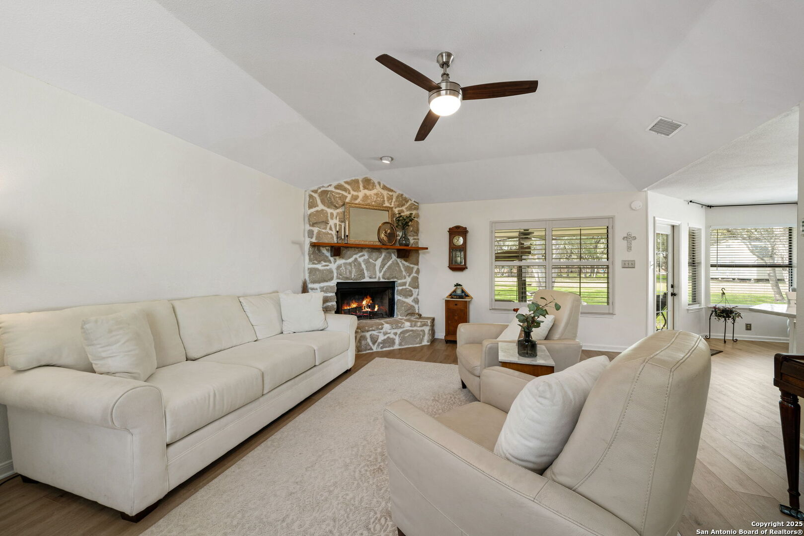 106 QUAIL CT