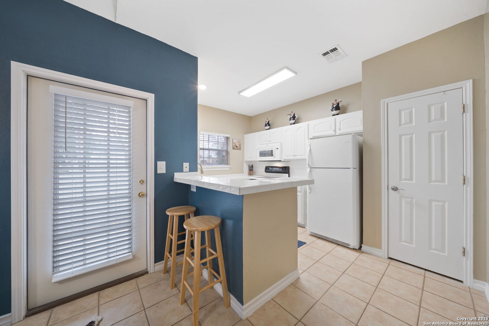 97 CHAPEL HILL CIR 97