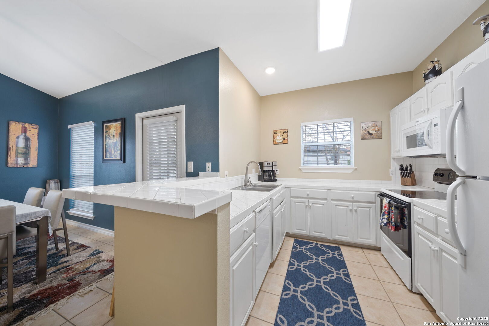 97 CHAPEL HILL CIR 97