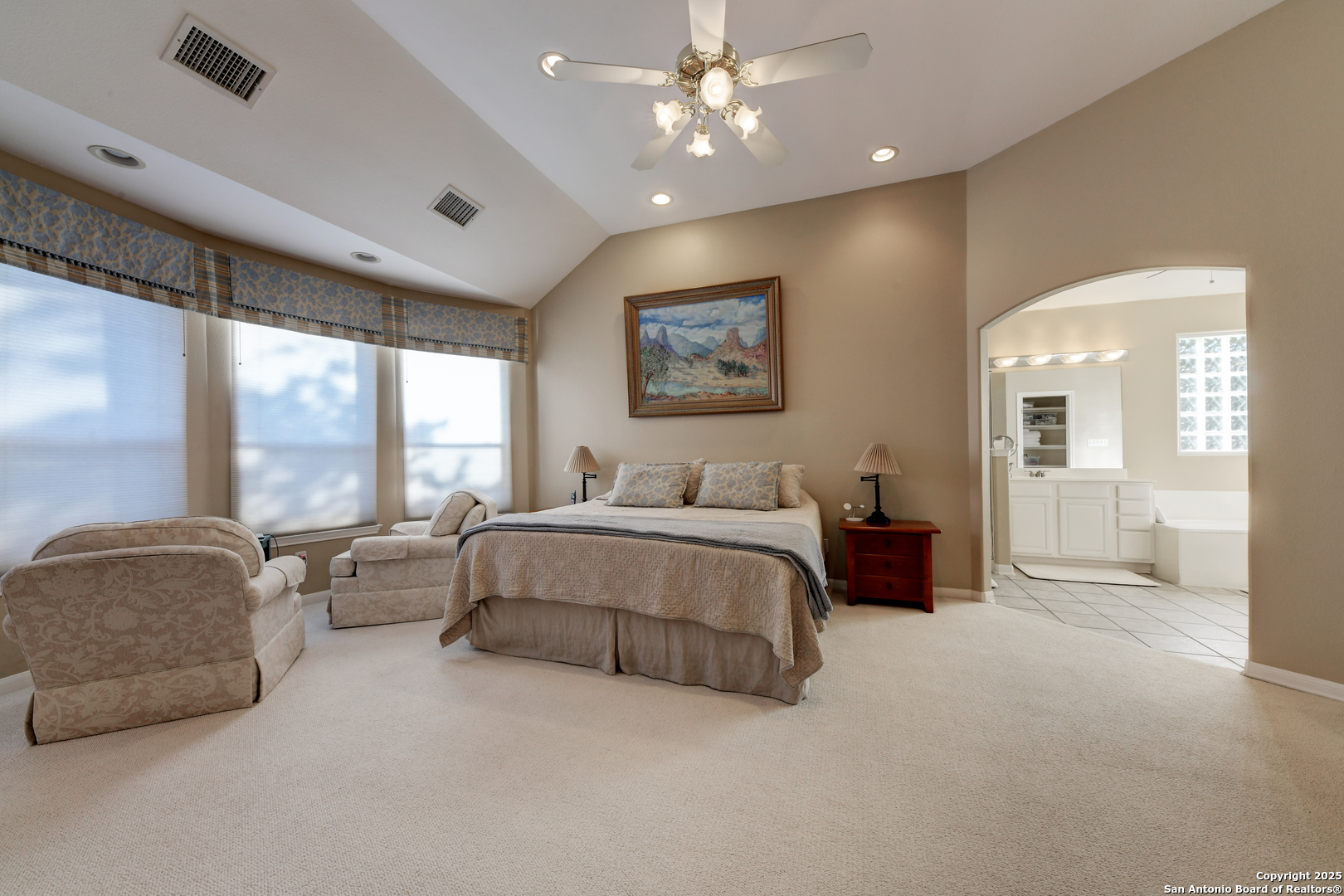 176 ARABIAN WAY