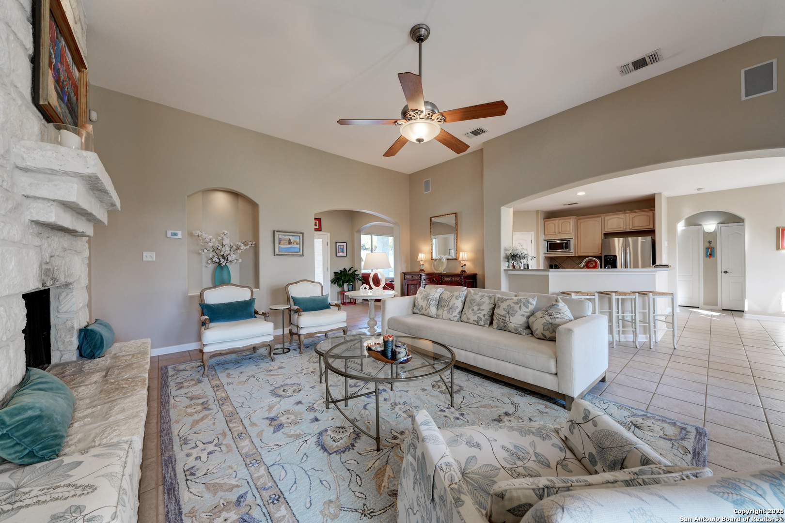 176 ARABIAN WAY