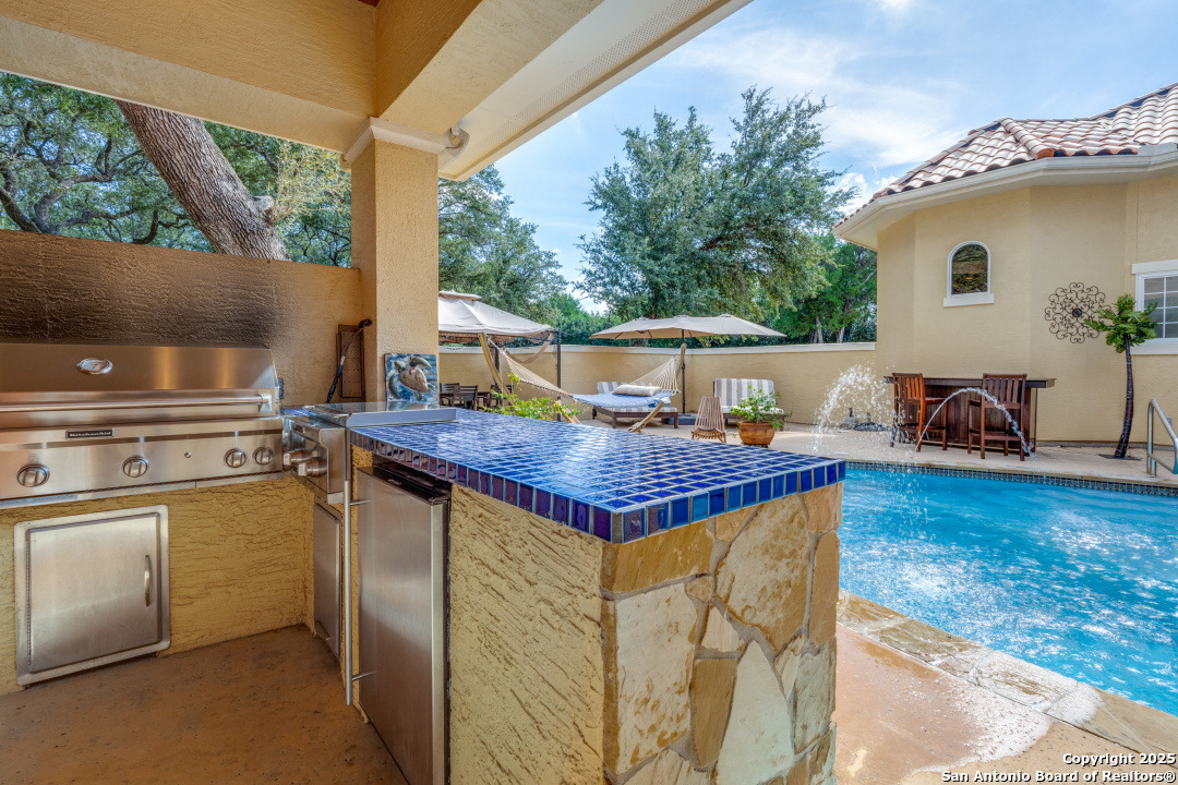 10206 oak forest