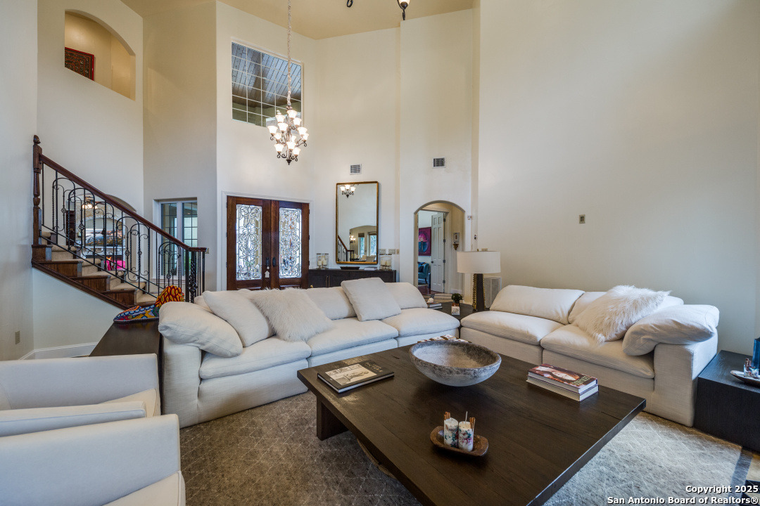 10206 oak forest