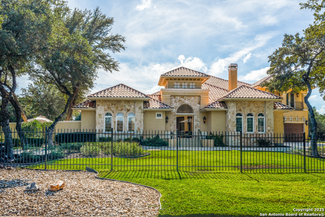 10206 oak forest
