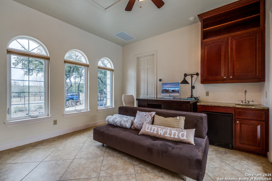 10206 oak forest