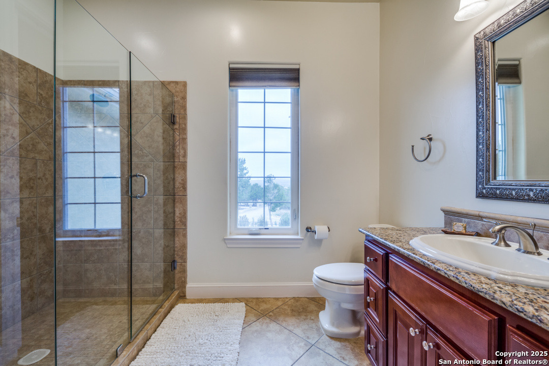 10206 oak forest