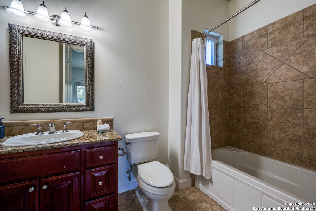 10206 oak forest