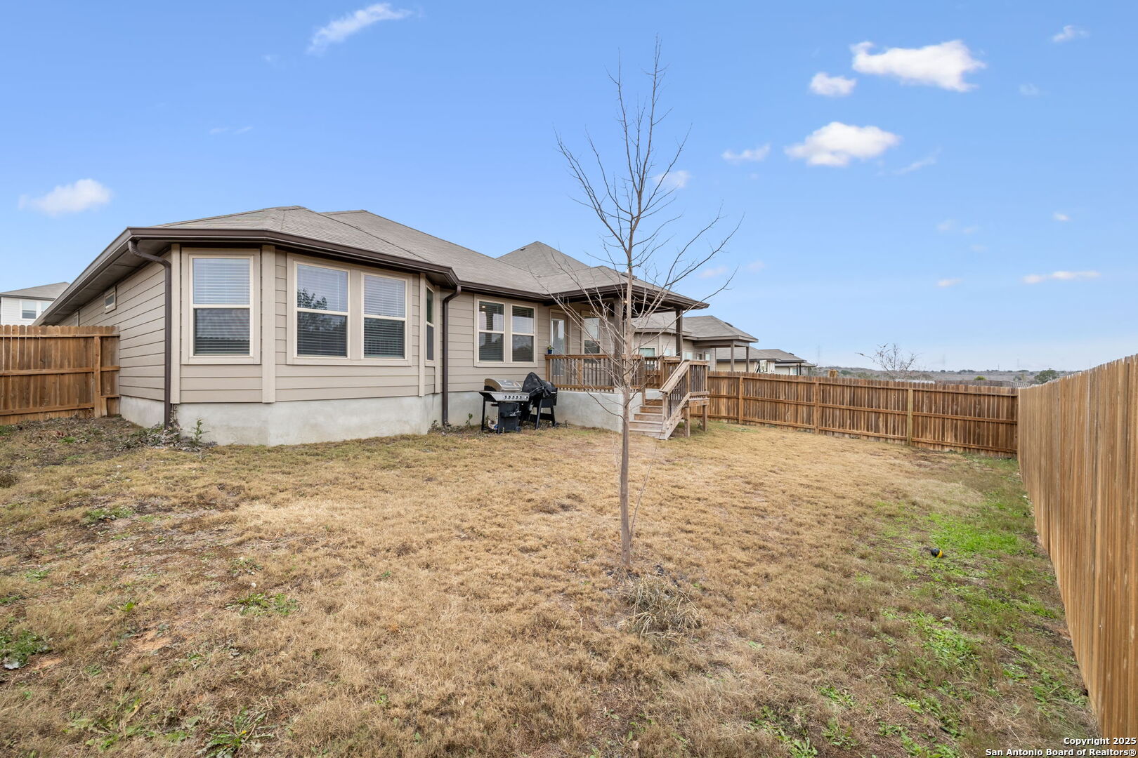 320 Shelton Pass