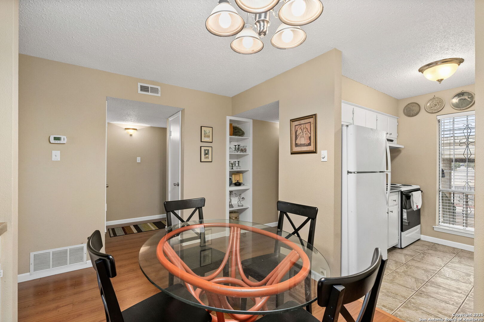 9915 POWHATAN DR J2