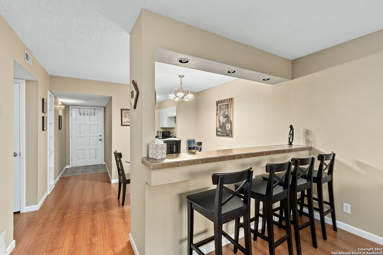 9915 POWHATAN DR J2