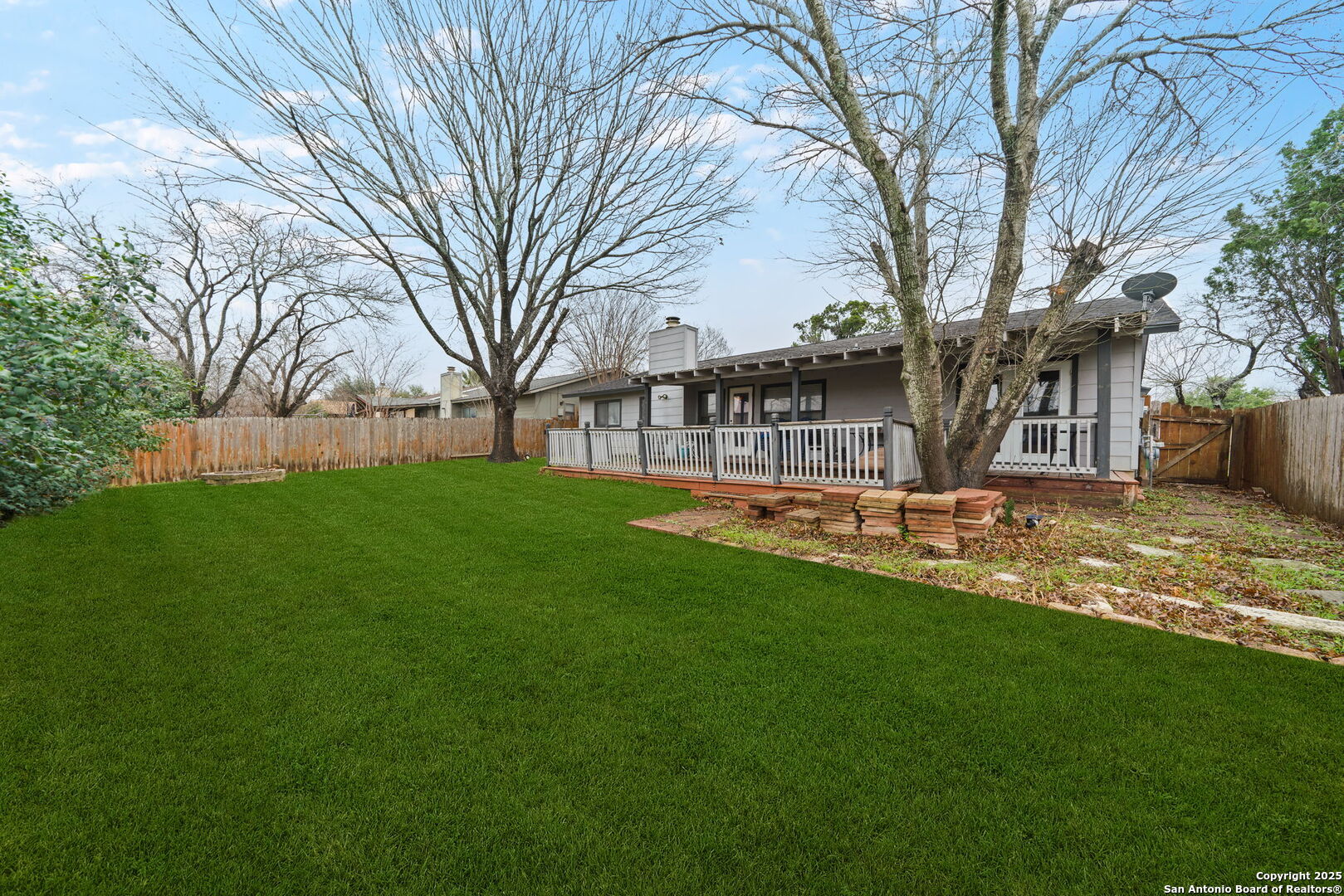 5419 Maple Vista