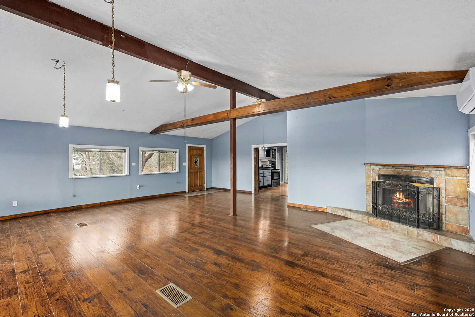 1413 Alamo Beach